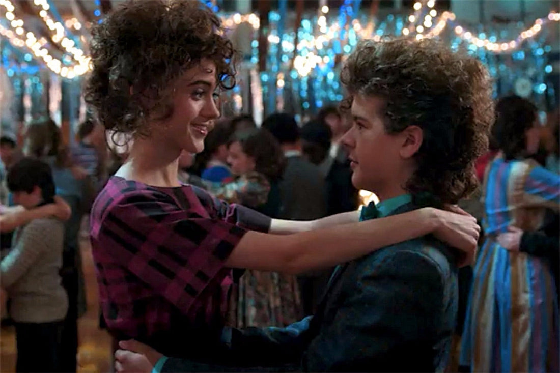 Onze et Mike dansent au bal de neige, Stranger Things saison 2