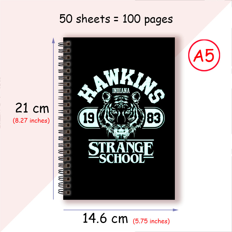 Carnet A5 Stranger Things Hawkins Strange School noir vu de face