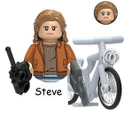 Buildable mini figure Stranger Things Steve Harrington on a bike