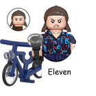 Buildable mini figure Stranger Things Eleven and her blue bike